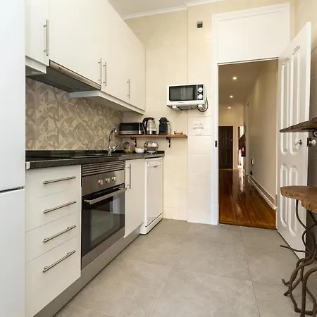 Rustic M2 R1 - Amazing Double With Shared Bathroom